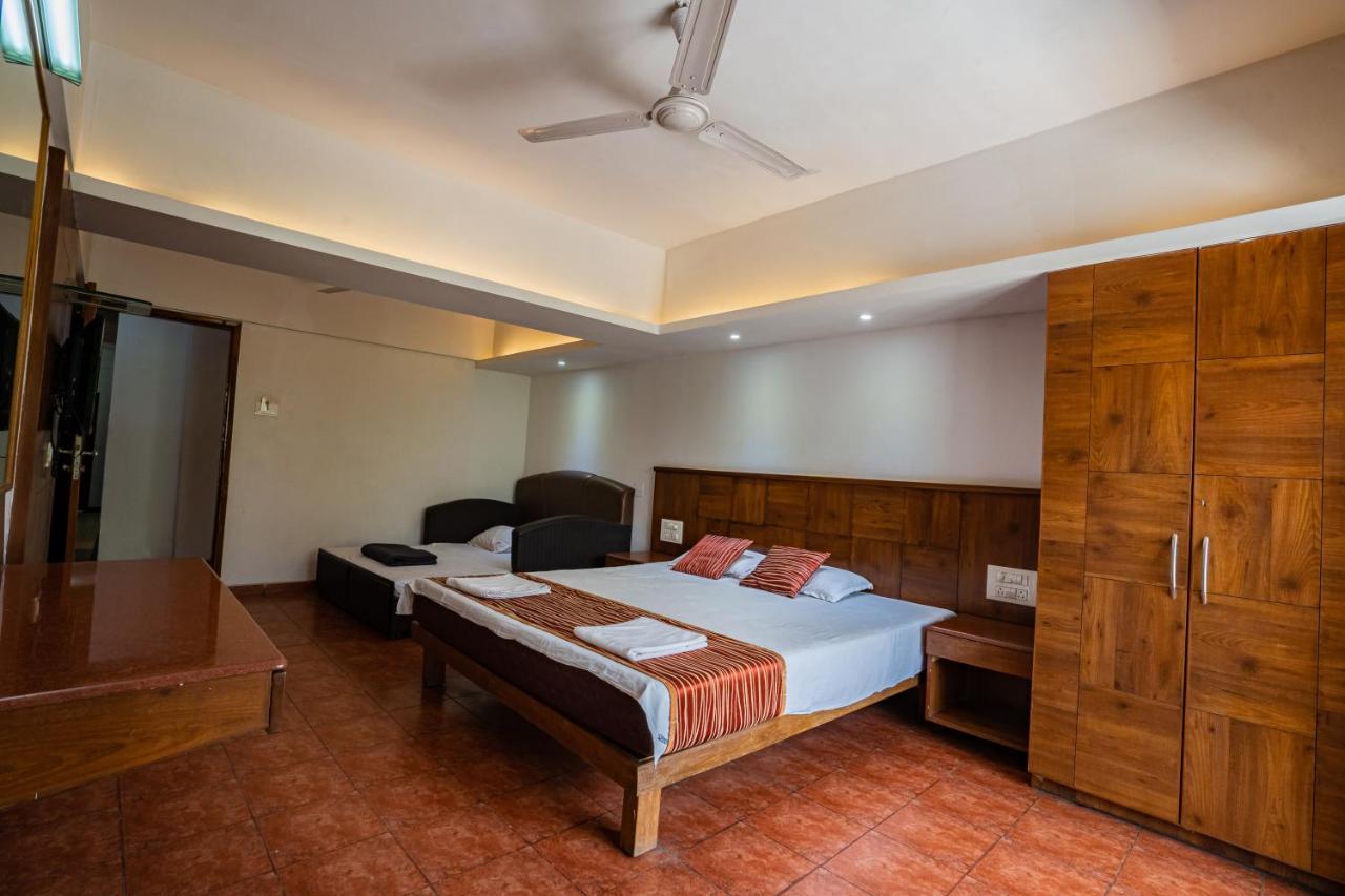 Royal Hills Hotel Pune Eksteriør billede