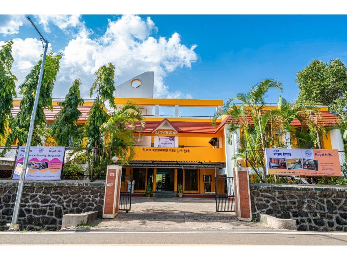 Royal Hills Hotel Pune Eksteriør billede